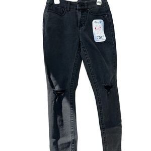 Seven7 tummy less High Rise distressed slimmer skinny jeans size 4